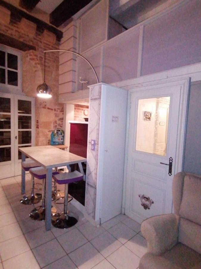 A Deux Pas Apartment Bergerac Luaran gambar
