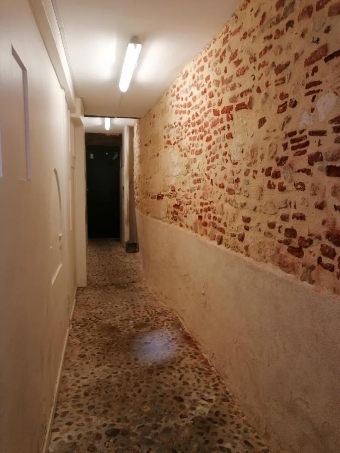 A Deux Pas Apartment Bergerac Luaran gambar