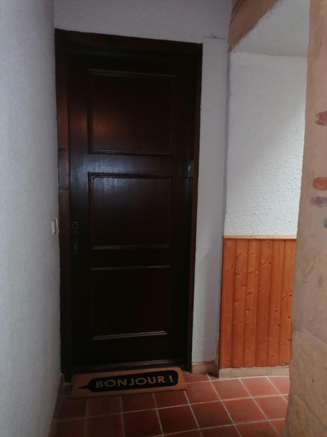 A Deux Pas Apartment Bergerac Luaran gambar