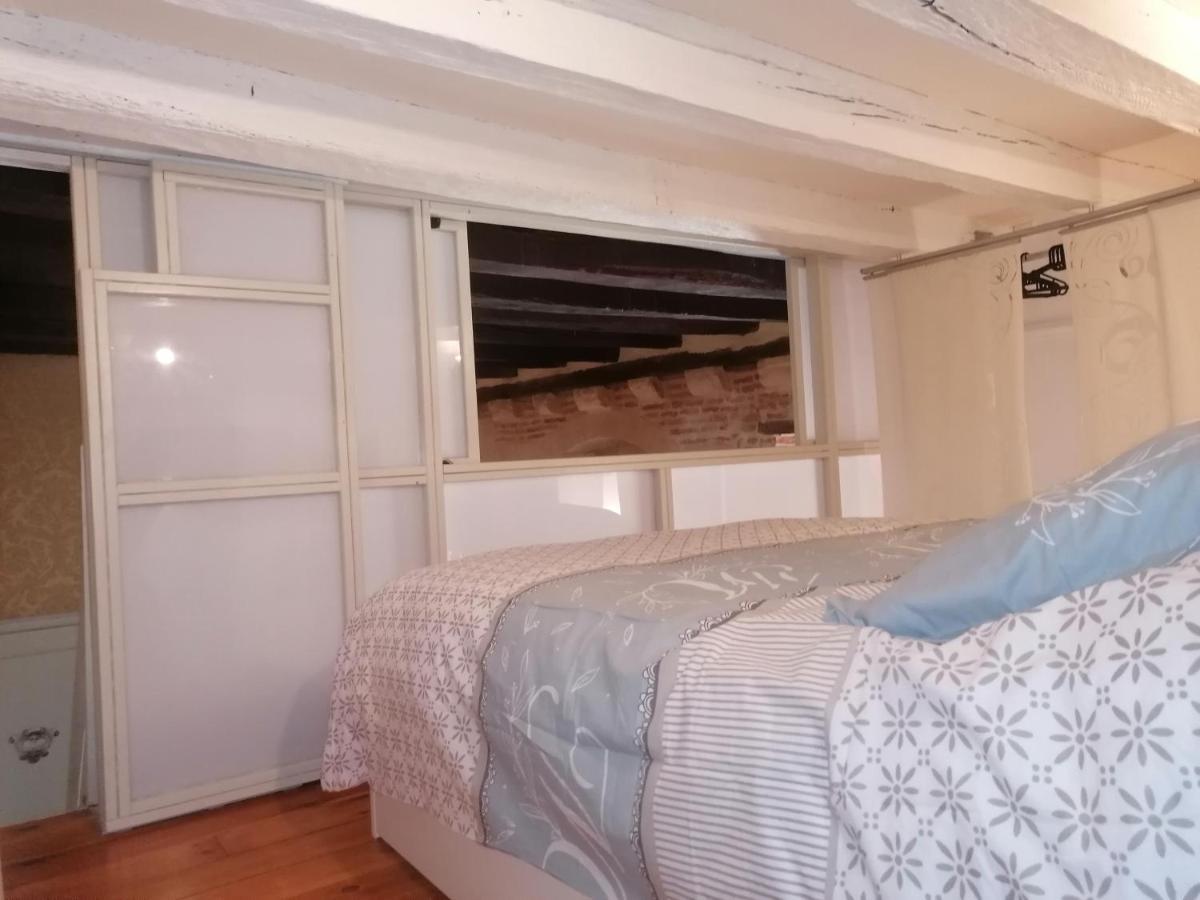 A Deux Pas Apartment Bergerac Luaran gambar